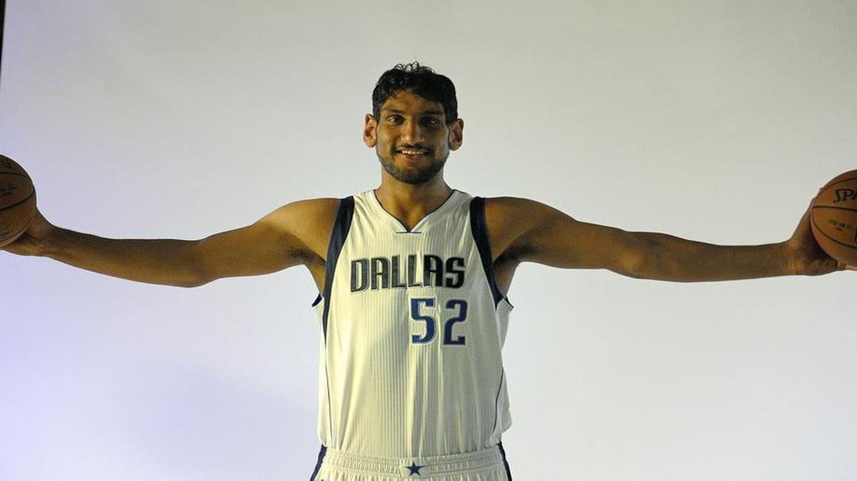 
At 7-foot-2, Satnam Singh has plenty of raw ability but will have to expand his skills with the Texas Legends of the D-League.


