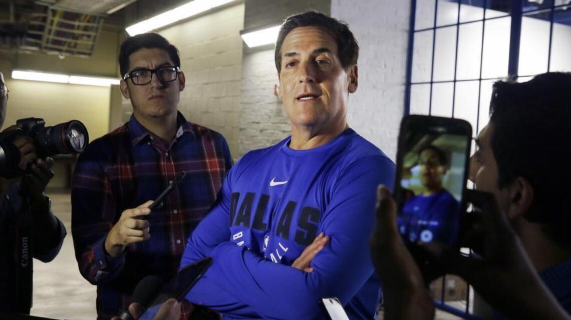 SNL teases Mark Cuban presidential run at end of political skit