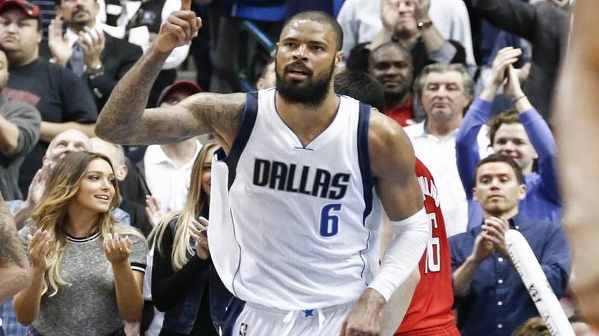 
Dallas Mavericks center Tyson Chandler will be an unrestricted free agent this summer. (
