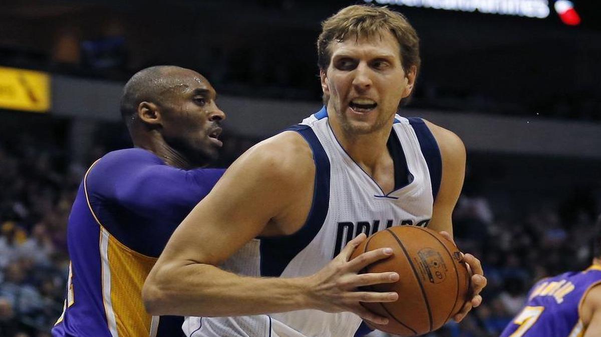 Dirk Nowitzki, who had 9 points, and the Mavericks were able to hold off Kobe Bryant, who might have played his last game at American Airlines Center.
