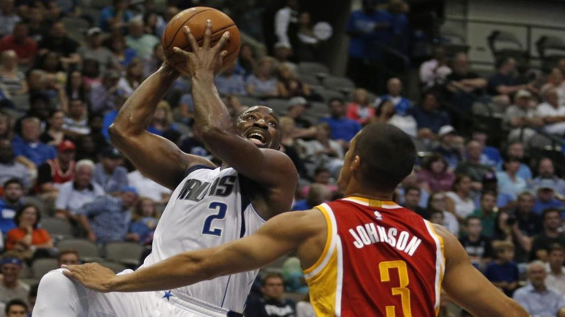
Raymond Felton, left, hopes to make more of an impact with the Mavericks after playing in only 29 games last season.


