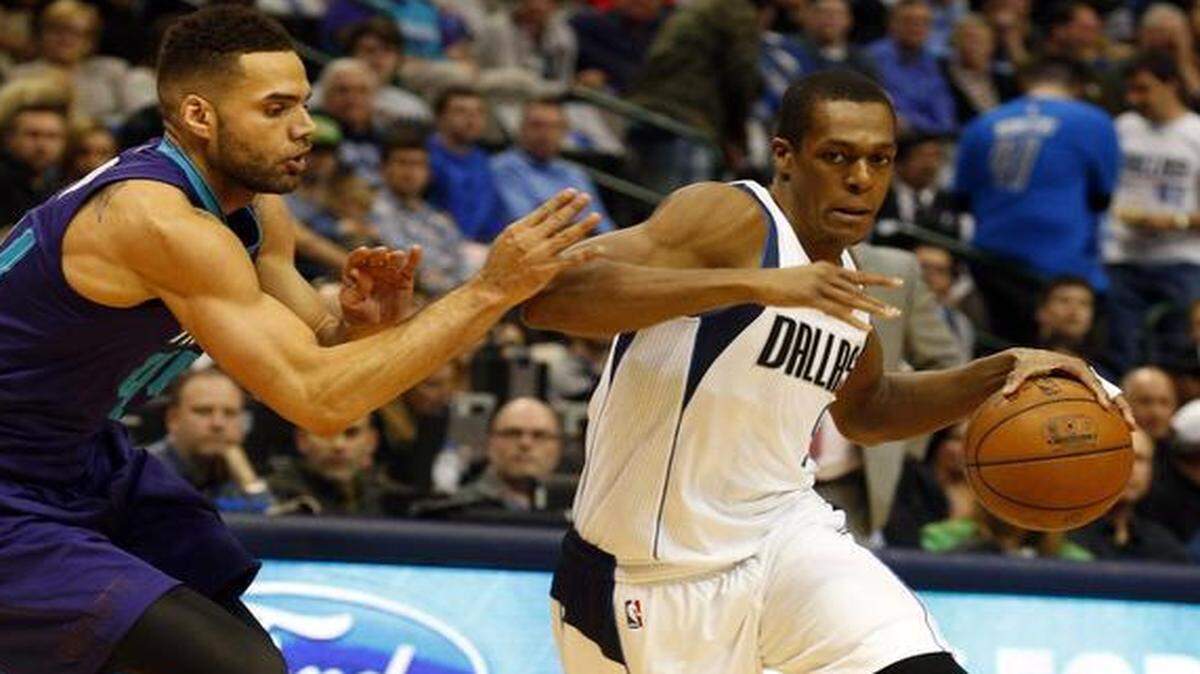 
Rajon Rondo, right, hopes to cut down on the turnovers he was plagued by Wednesday night against Orlando.


