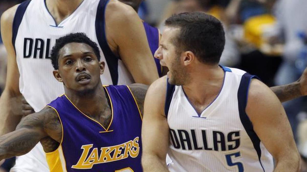 The injury to J.J. Barea will have the Mavericks scrambling in the backcourt.