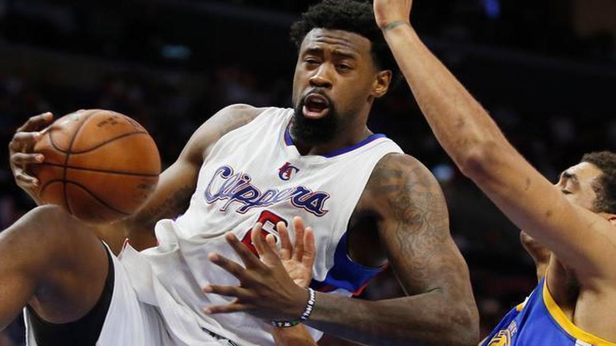 
 DeAndre Jordan, left, provides the Mavericks not only big-time center skills but the star power to pull in other top free agents next year and beyond. 
