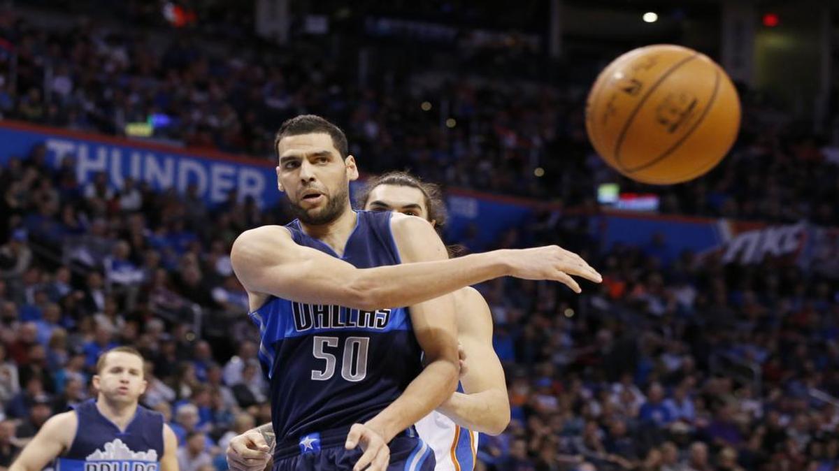 Salah Mejri had 17 points and nine rebounds in the Mavericks’ loss to the Oklahoma City Thunder on Wednesday.
