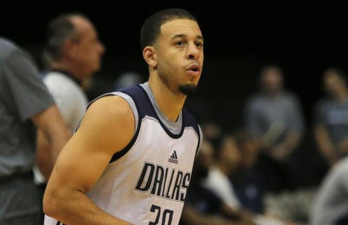 Seth Curry averaged a point a minute during the Mavericks’ 15-minute intrasquad scrimmage.