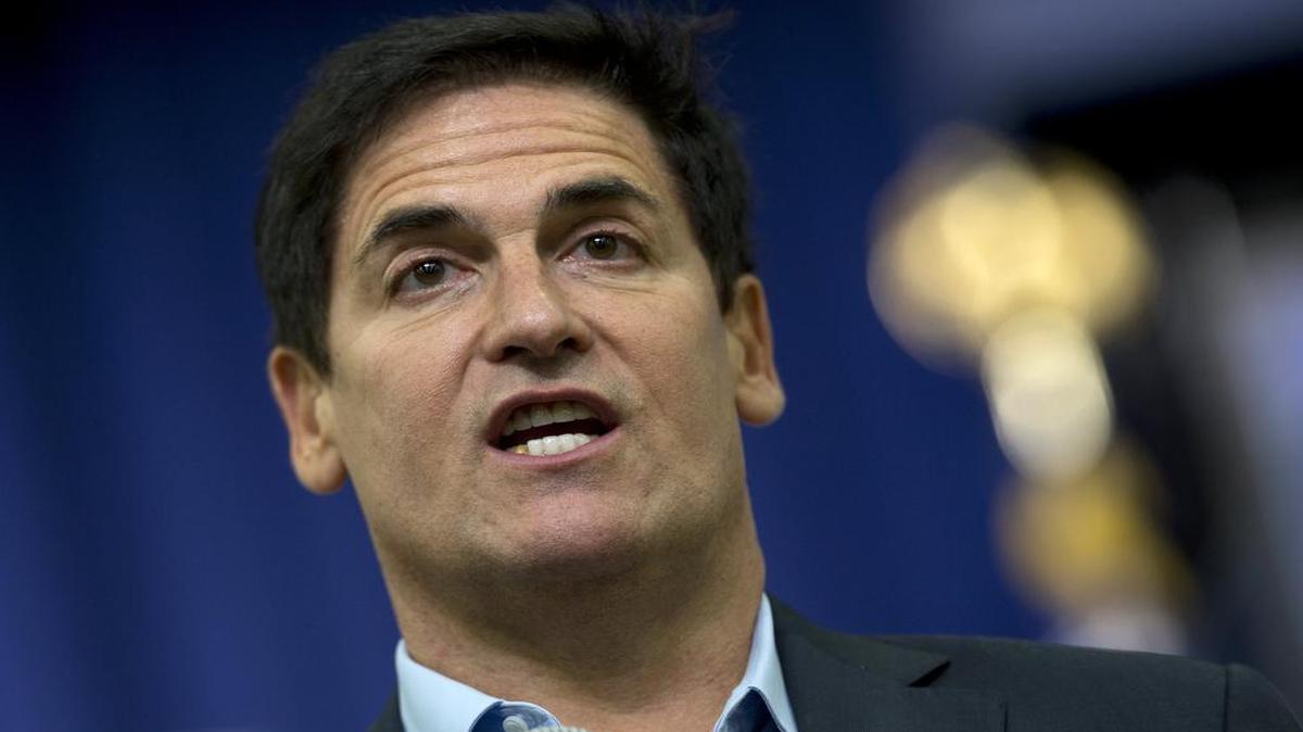 
The NBA has fined Mark Cuban for commenting about the team’s agreements with DeAndre Jordan and Wes Matthews during the league’s free agent moratorium.
