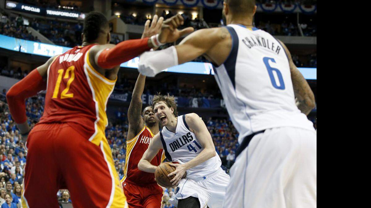 
Dirk Nowitzki found the going tough, but kept the Mavericks in the game with 34 points.


