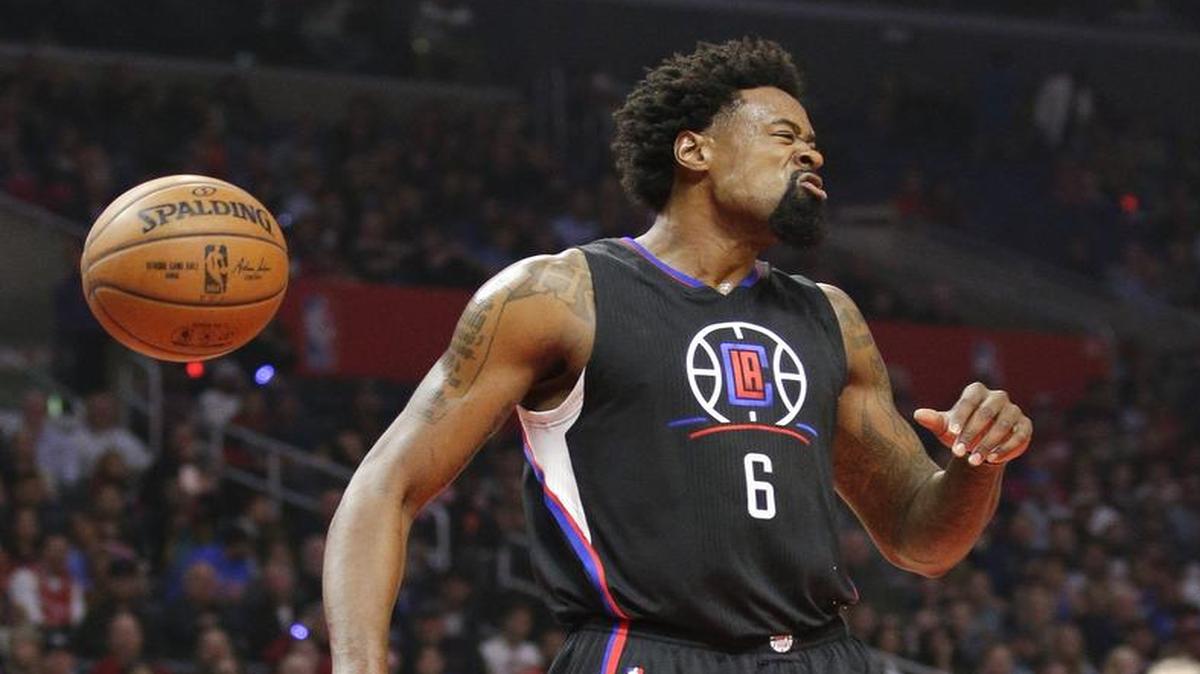 Mavericks fans will get a chance tonight to let Clippers’ center DeAndre Jordan know what they think of him.