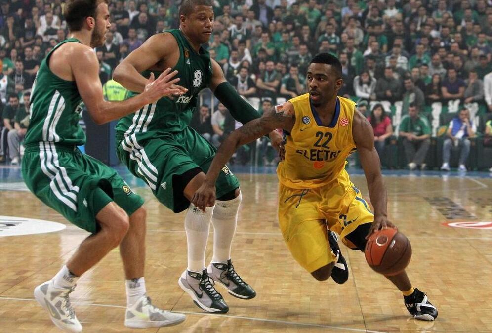 
Euroleage star Keith Langford, who starred at North Crowley and Kansas, is hosting a charity basketball game on Saturday.
