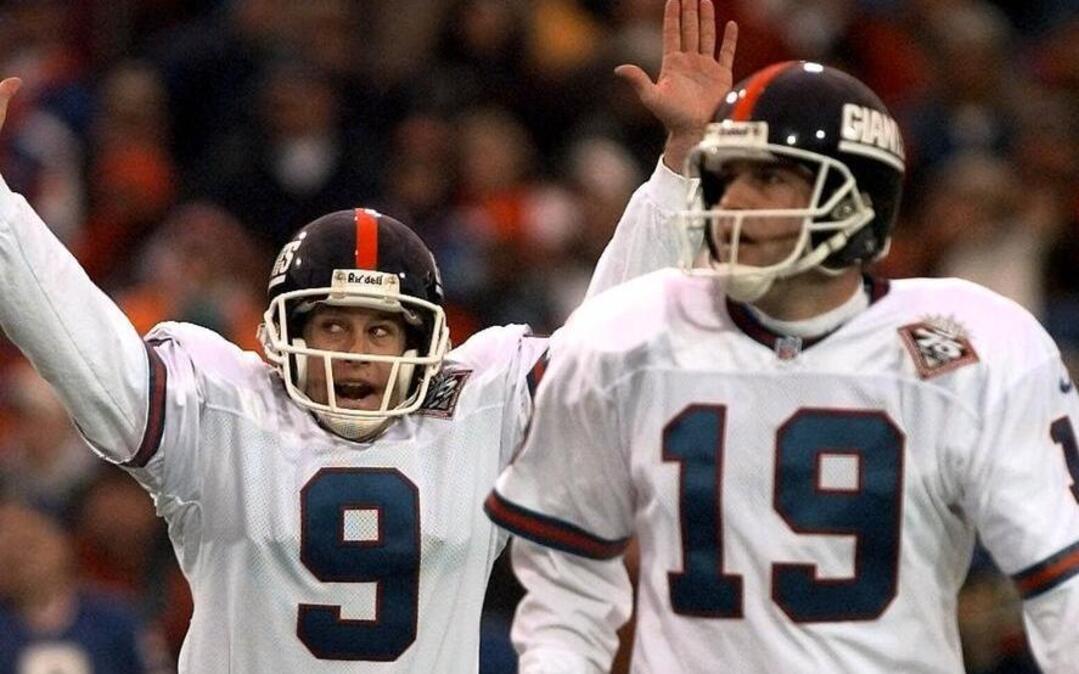 Cary Blanchard, right, watches his field goal split the uprights with New York Giants holder Brad Maynard in December 1999. Blanchard, an Associated Press All-Pro in 1996 and a Pro Bowl selection in 1997 who mostly kicked with the Indianapolis Colts during a nine-year NFL career, died Tuesday at age 47 of an apparent heart attack.