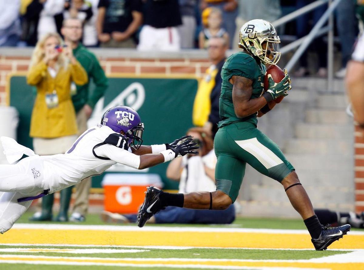 Corey Coleman and Baylor rallied from a 21-point fourth-quarter deficit to beat TCU 61-58 last season.