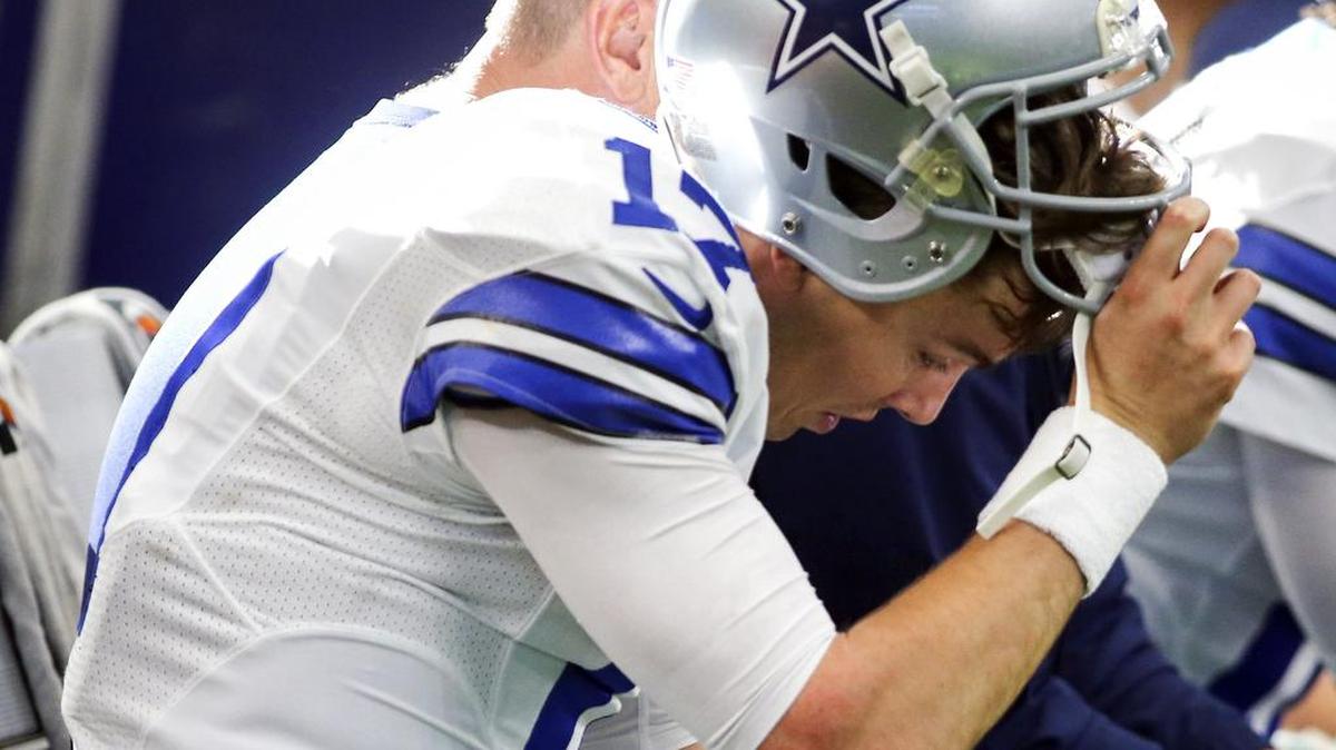 Dallas Cowboys quarterback Kellen Moore, as the only backup with any experience, is the favorite to win the No. 2 job behind Tony Romo.