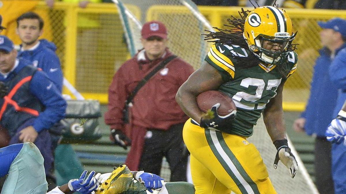 Green Bay Packers running back Eddie Lacy gained 124 yards against Dallas on Sunday at Lambeau Field.