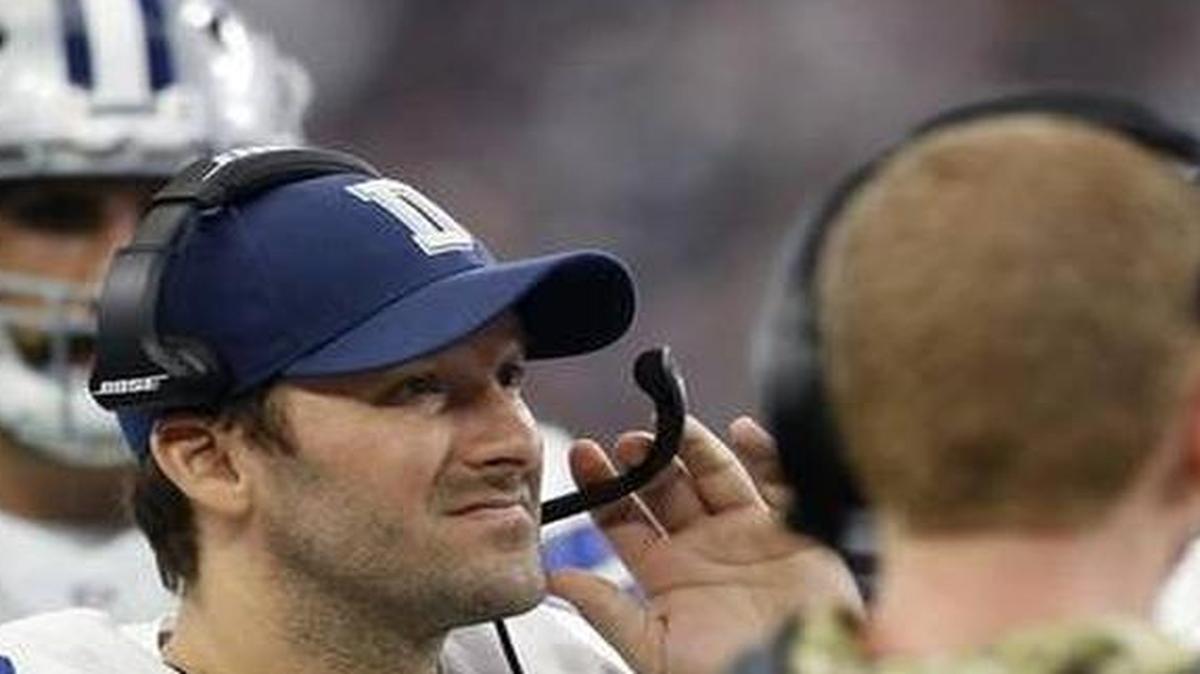 Tony Romo, left, in a sideline huddle with coach Jason Garrett and starting quarterback Dak Prescott last season, awaits a resolution on his Cowboys status for 2017.