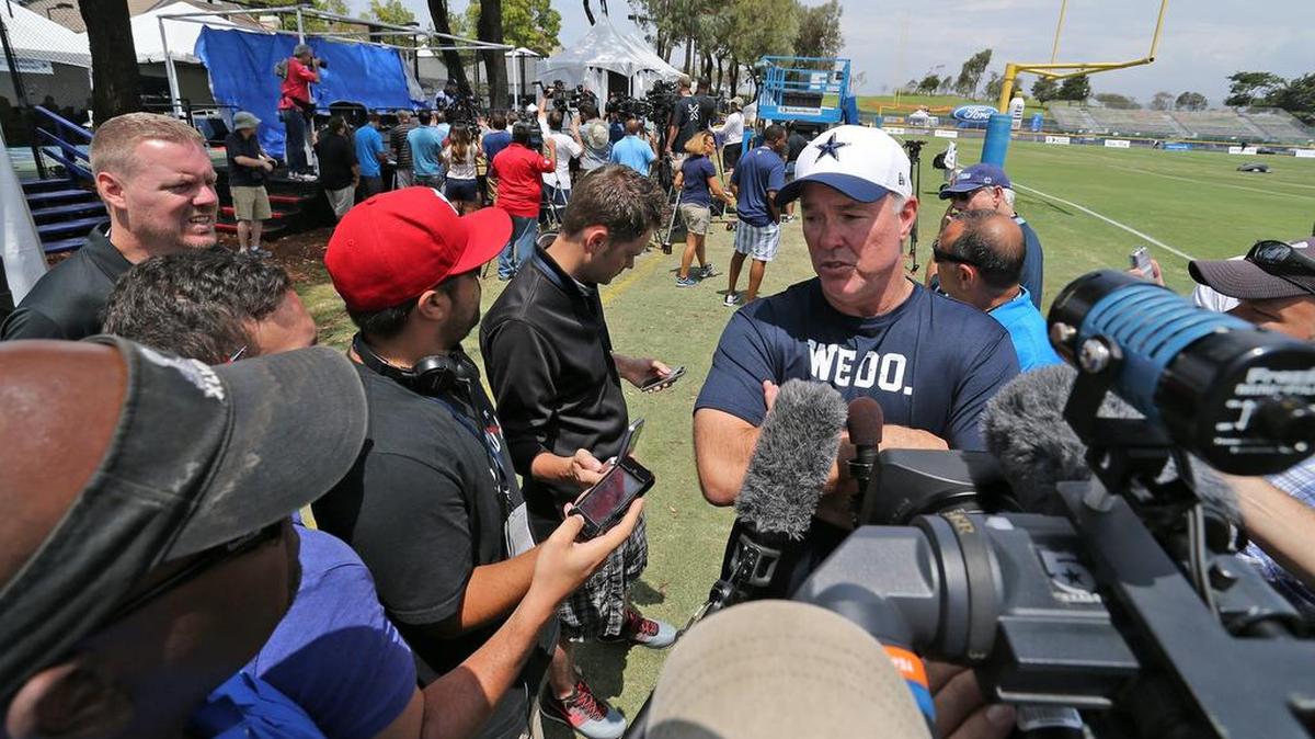 
Dallas Cowboys executive vice president Stephen Jones wears a “We Do” shirt, the Cowboys’ mantra for this season.
