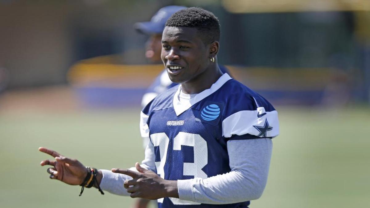 Dallas Cowboys defensive back Chidobe Awuzie left Sunday’s game against the Green Bay Packers with a hamstring injury in the second half.