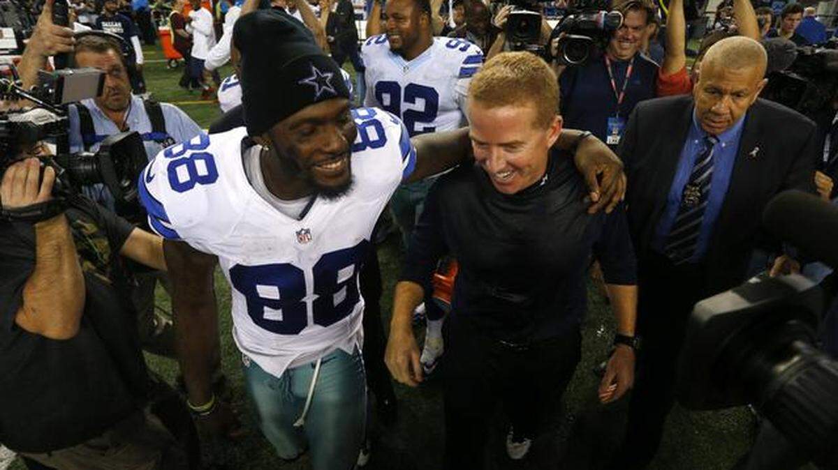 
Former Cowboys receiver Dez Bryant said head coach Jason Garrett struggles to relate to black players in a social media post Monday night. Bryant clarified in the same message that he doesn’t think Garrett is racist.