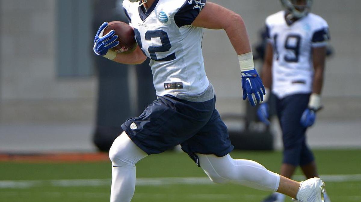 Cowboys tight end Jason Witten is always on the practice field and always in the lineup.