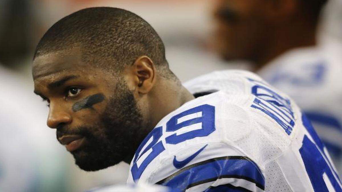 
DeMarco Murray, pictured during a 2013 game against the Packers, has decided to leave the Cowboys for the Philadelphia Eagles.
