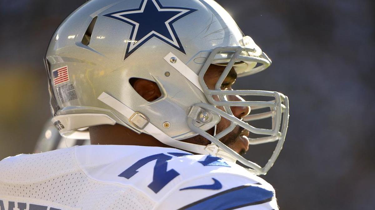 Dallas Cowboys Pro Bowl tackle Tyron Smith has a sprained right knee.