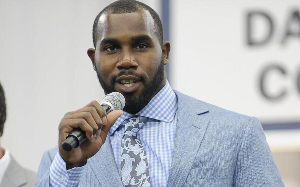 Dallas Cowboys running back Darren McFadden was the offensive most valuable player last season after rushing for more than 1,000 yards. This year, he’s the subject of trade rumors.