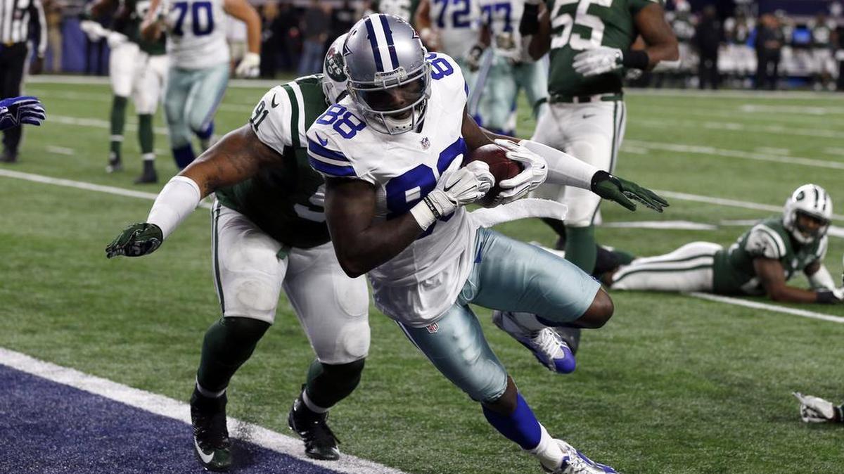 Cowboys receiver Dez Bryant (foot) is doubtful to play in Sunday’s game at Buffalo.