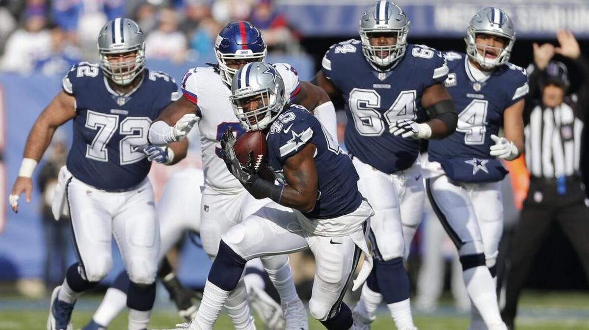 Dallas Cowboys running back Rod Smith had 160 scrimmage yards against the New York Giants.