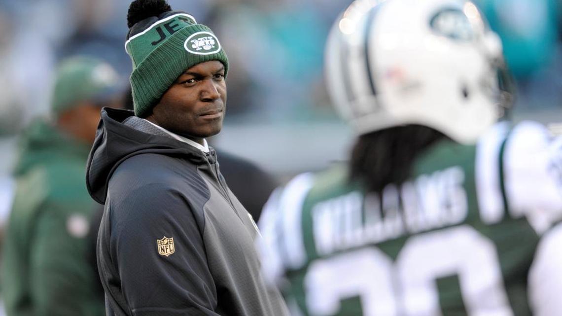 First-year coach Todd Bowles, a former Cowboys assistant, has guided the Jets to eight wins in 13 games. New York hasn’t won more than eight games since 2010.