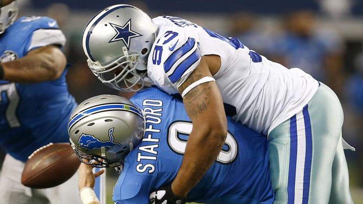 
Anthony Spencer sacked Lions quarterback Matthew Stafford late in the fourth quarter of the wild-card playoff game last week, forcing a fumble.



