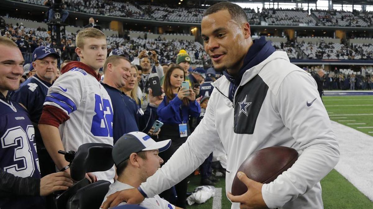 Dallas Cowboys quarterback Dak Prescott signed to be a brand ambassador for New Era Cap.