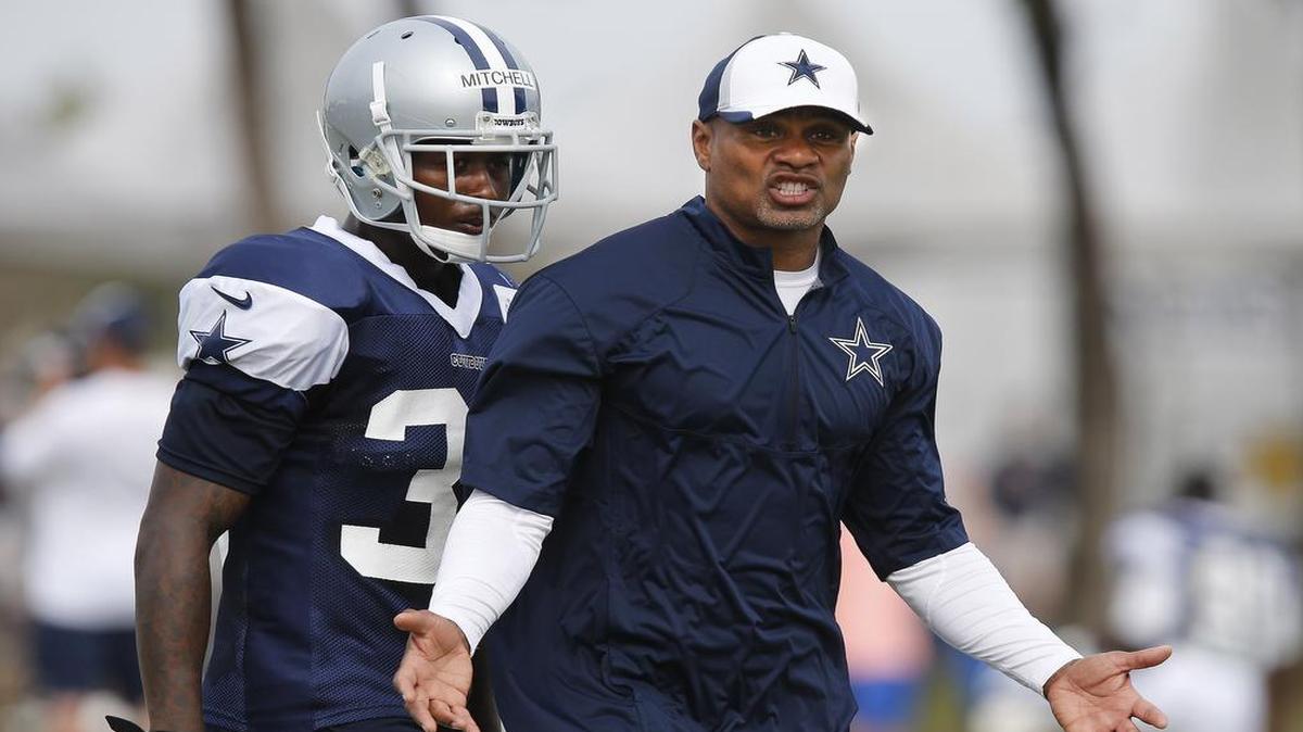 Cowboys secondary coach Jerome Henderson, right, is joining the Falcons as their defensive passing game coordinator, according to a source.