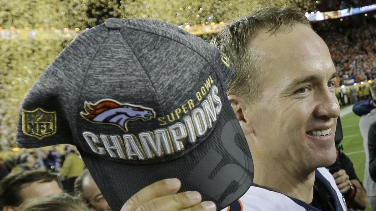 Could Peyton Manning replace Jason Witten in ESPN’s “Monday Night Football” booth?