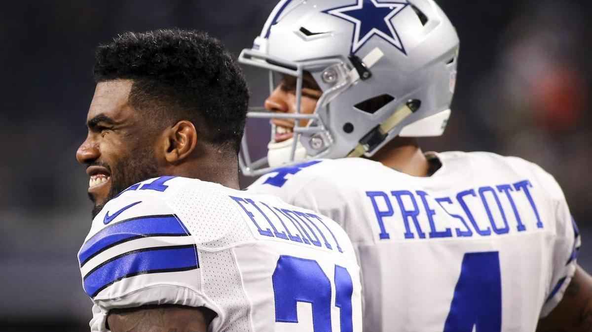 Cowboys running back Ezekiel Elliott (21) could have lost MVP votes to quarterback Dak Prescott (4) as both had MVP-worthy seasons.