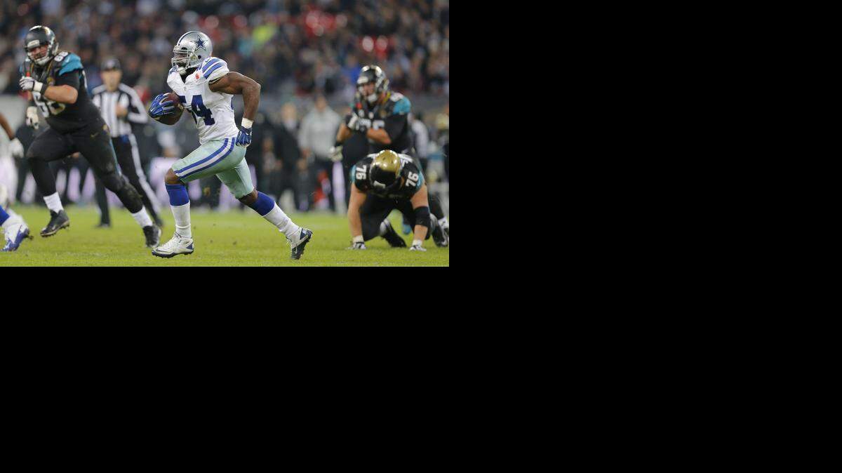 
Outside linebacker Bruce Carter, who led the Cowboys in interceptions with five, had the light bulb come in during the 2014 season. But he may find greener pastures. 
