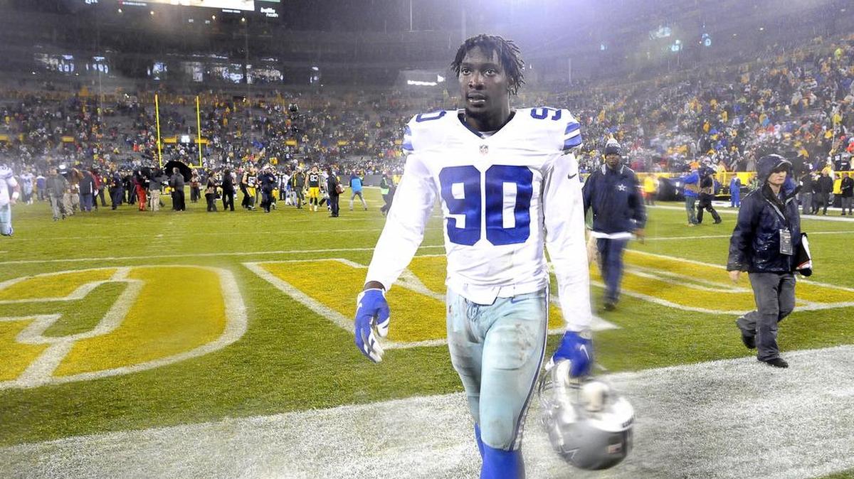 Cowboys defensive end Demarcus Lawrence (90) missed practice with a chest injury.