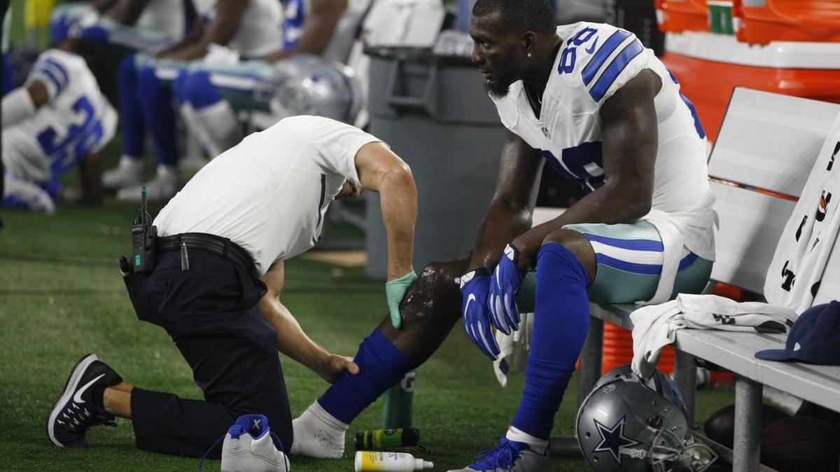 Cowboys wide receiver Dez Bryant (88) will undergo an MRI on his right knee today after injuring it early in Sunday’s game.