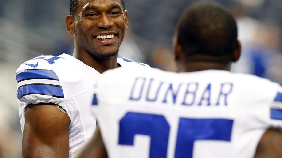 
Joseph Randle, left, is expected to be the Cowboys’ lead running back while Lance Dunbar will be the third down and change-of-pace entry.


