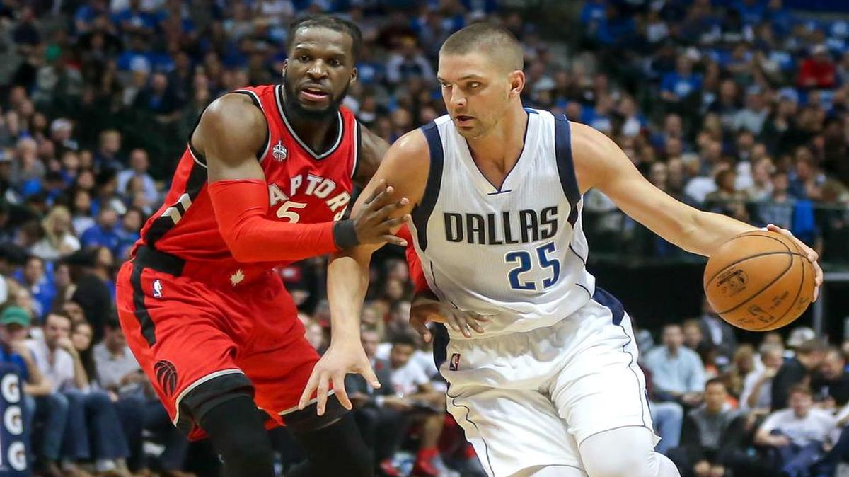 Mavericks forward Chandler Parsons, right, is eager for more playing time after returning from off-season knee surgery.