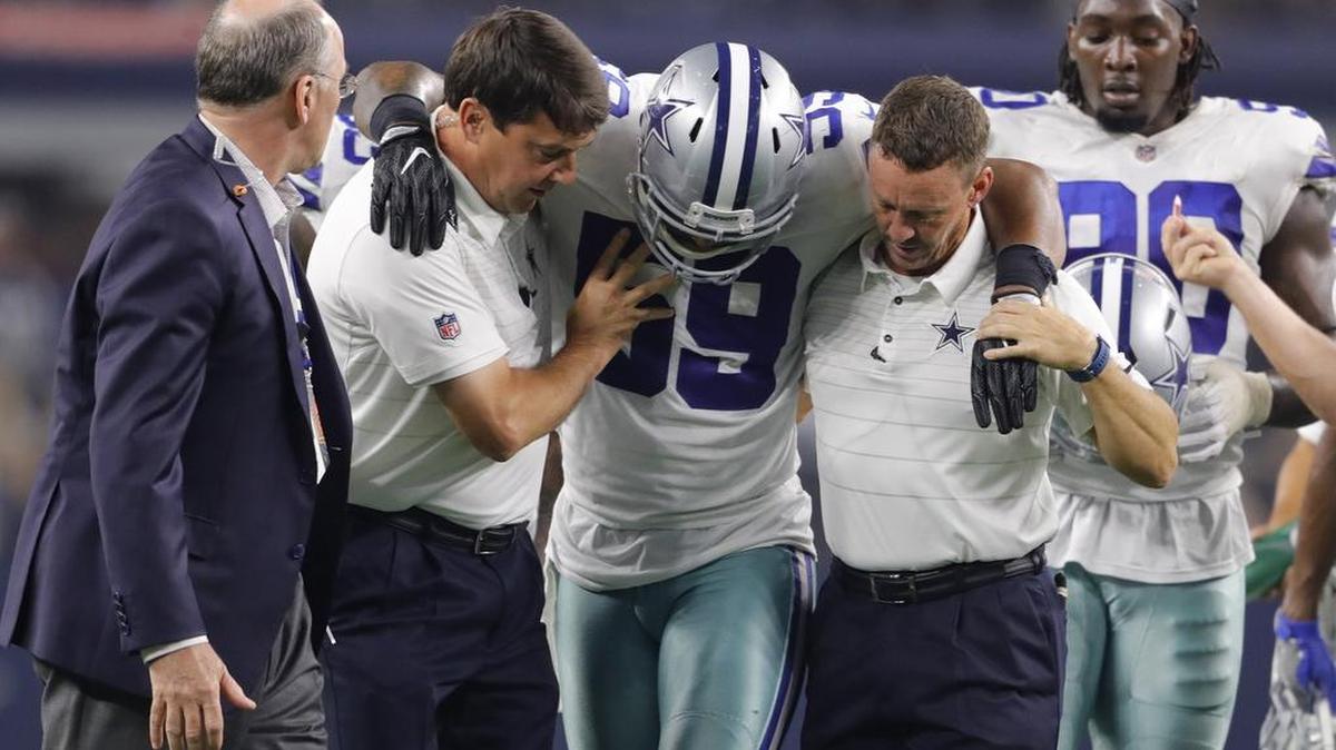 Anthony Hitchens sustained a right knee injury in Saturday’s game.