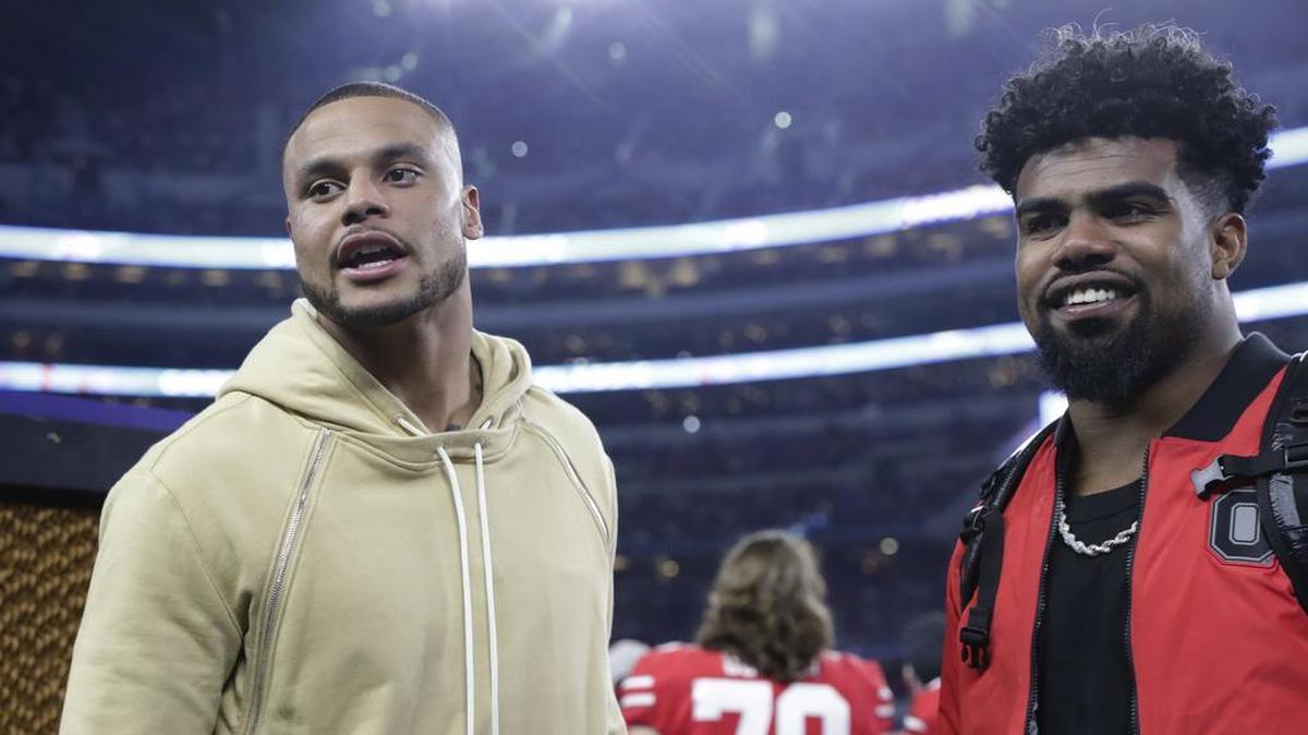 Dallas Cowboys running back Ezekiel Elliott, right, and quarterback Dak Prescott were the subject of a recent Jeopardy queston.