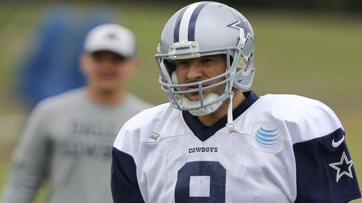 Tony Romo returns with the Cowboys’ season on the brink after a seven-game losing streak while he recovered from a broken collarbone.