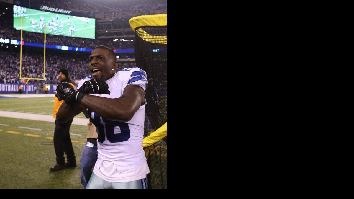 
Dallas Cowboys wide receiver Dez Bryant has not signed his franchise tag yet.
