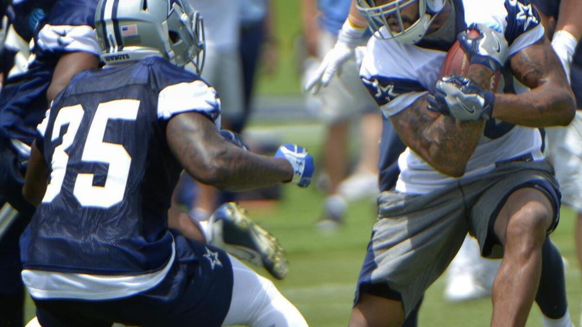 Darren McFadden ranked fourth in the NFL in rushing in 2015.