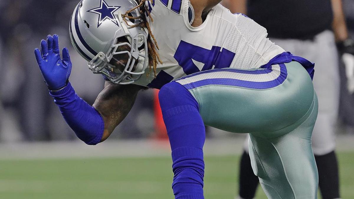 Dallas Cowboys outside linebacker Jaylon Smith (54) celebrates after a tackle on Oakland Raiders running back DeAndre Washington in the second quarter at AT&T Stadium in Arlington, Texas, on Saturday, Aug. 26, 2017. The team’s deliberate return for Smith, who missed all of last season with a devastating knee injury, will not be altered by an injury to linebacker Anthony Hitchens.