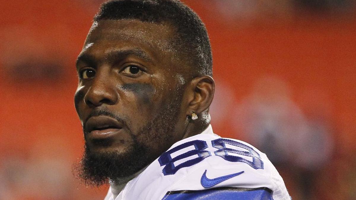 Dallas Cowboys wide receiver Dez Bryant is headed to injured reserve. Coach Jason Garrett said he will have surgery on his ankle and foot.
