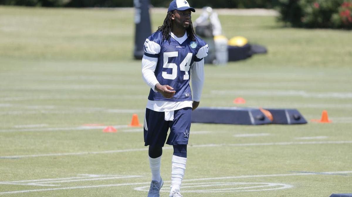 Dallas Cowboys linebacker Jaylon Smith watches his teammates work during the rookie minicamp.