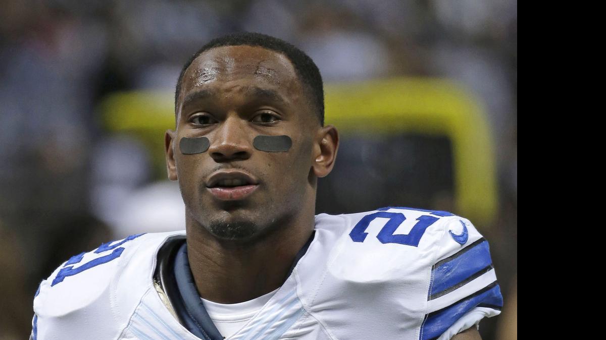 
Joseph Randle, who has played 29 games in two seasons, will compete for playing time along with three other veteran running backs as the Cowboys attempt to replace the league’s leading rusher, DeMarco Murray.
