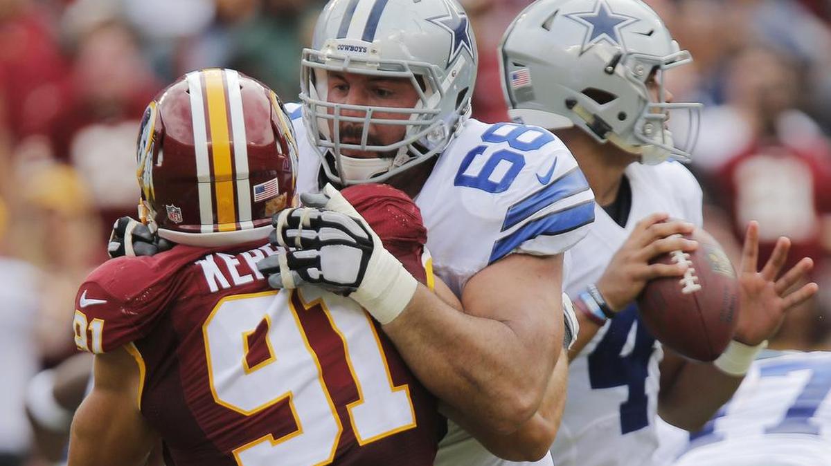 Dallas Cowboys tackle Doug Free has a quadricaps injury.