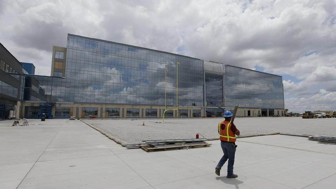 The Star, will become home to the Cowboys beginning Thursday. The training facility includes two outdoor practice fields and a 12,000-seat indoor stadium.